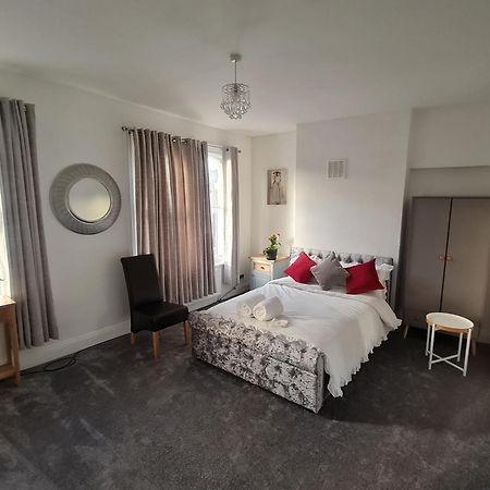 Willa 3-Bed House In London Self-Contained In Ladywell Zewnętrze zdjęcie