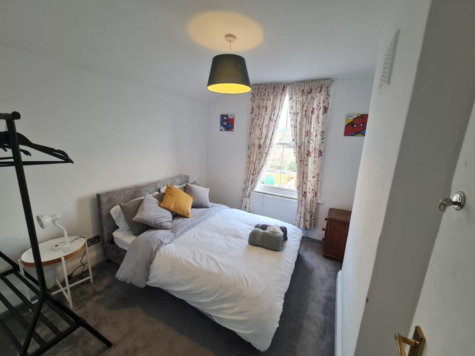Willa 3-Bed House In London Self-Contained In Ladywell Zewnętrze zdjęcie